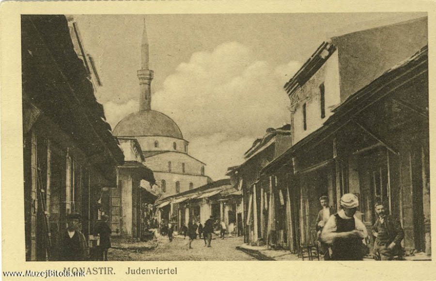 Jewish bazaar in Bitola with Isak Mosque 1915
