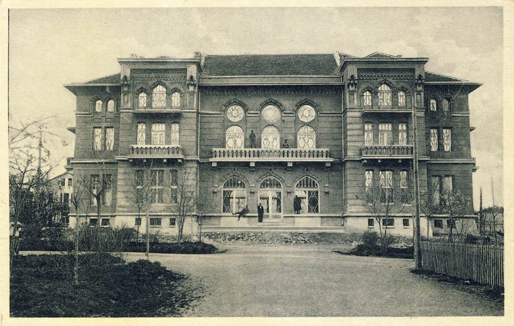 Oficerski, after its reconstruction